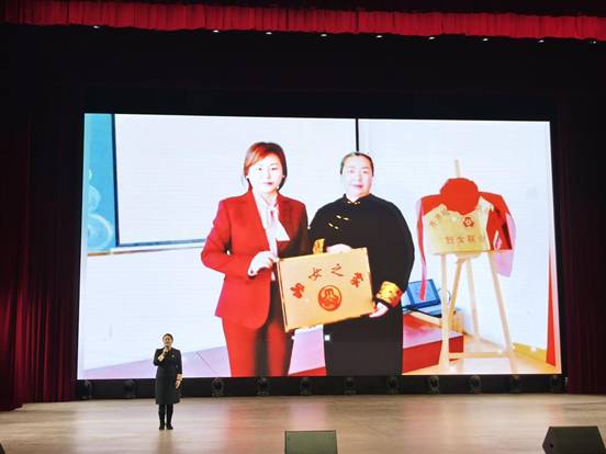 f5288df81bdd88b8a4ce4a174c980bc6